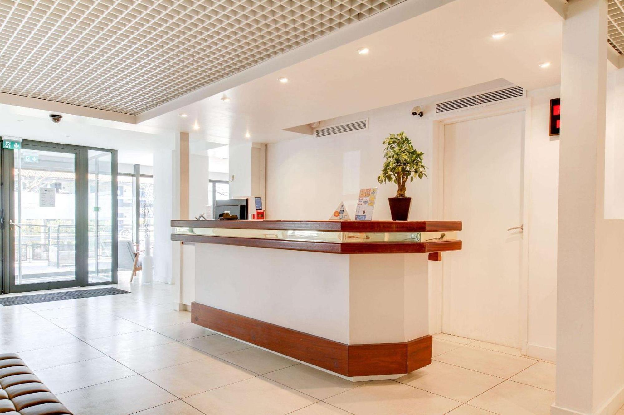 Brit Hotel Porte D'Espagne Perpignan Zewnętrze zdjęcie
