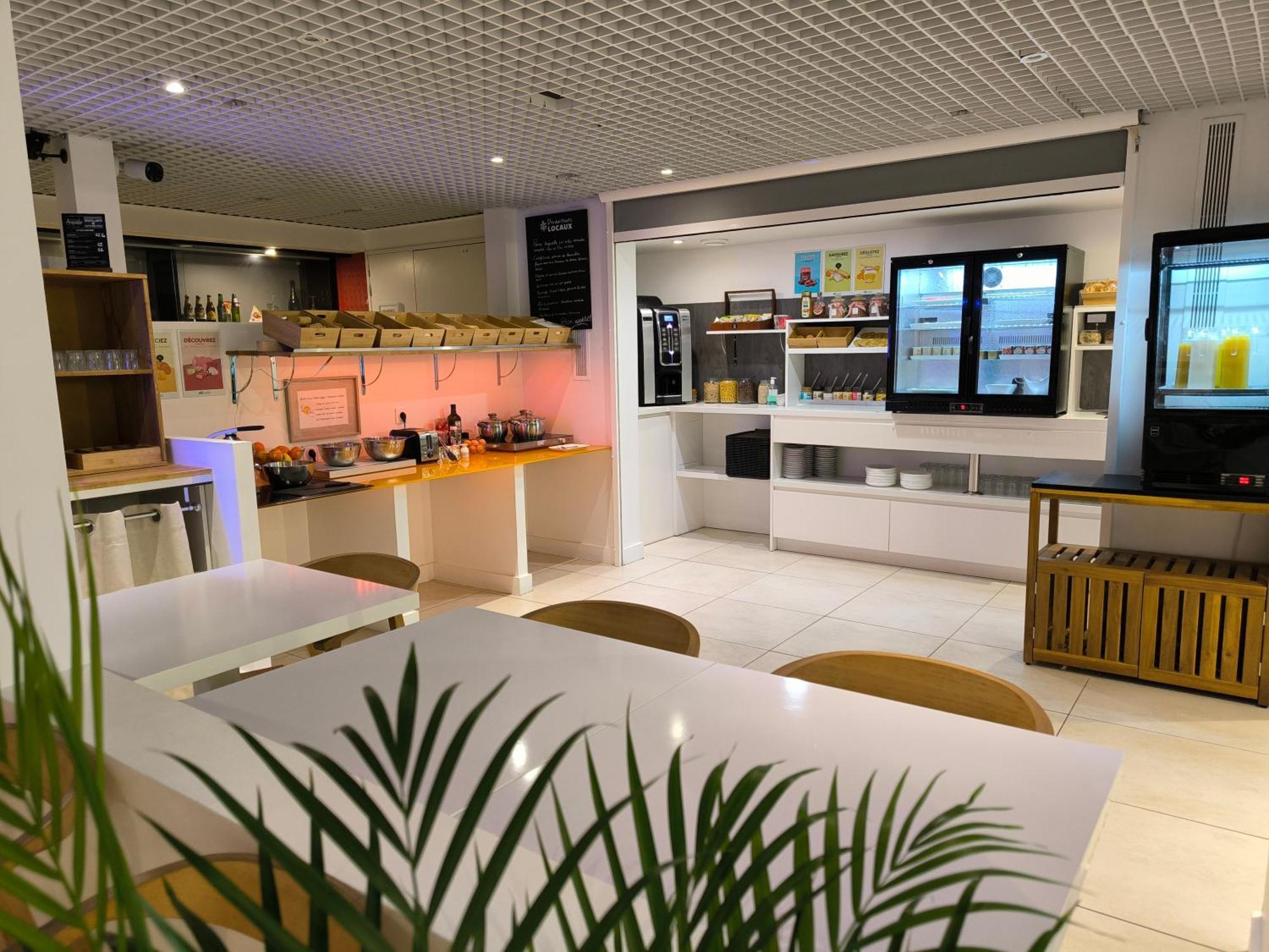 Brit Hotel Porte D'Espagne Perpignan Zewnętrze zdjęcie